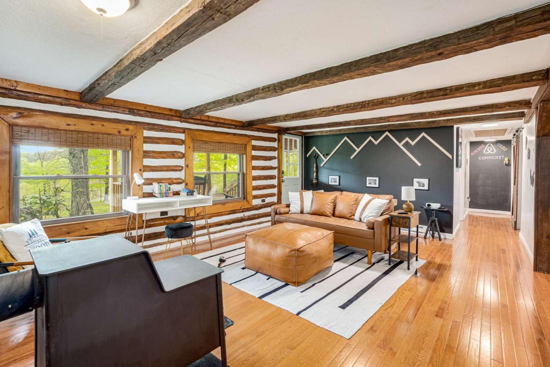 Modernized Log Cabin W Hot Tub Fire Pit & Views 伯克利斯普林斯 外观 照片